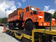 camion militaire plateau volvo N10